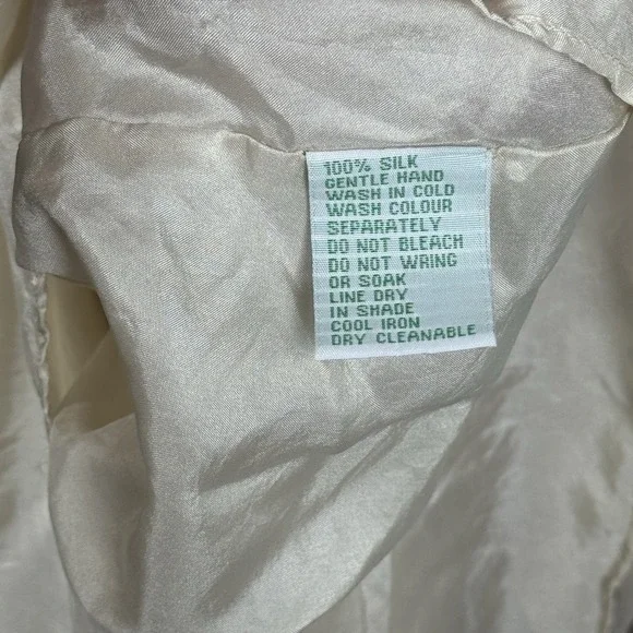 Anthropologie x Lil 100% Silk, Ivory and Purple Floral Dress, Size‎ 2-4 - Picture 13 of 13